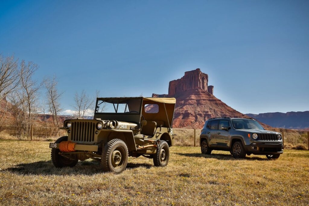 Foto Divulgação - Jeep antigo e Jeep Renegade