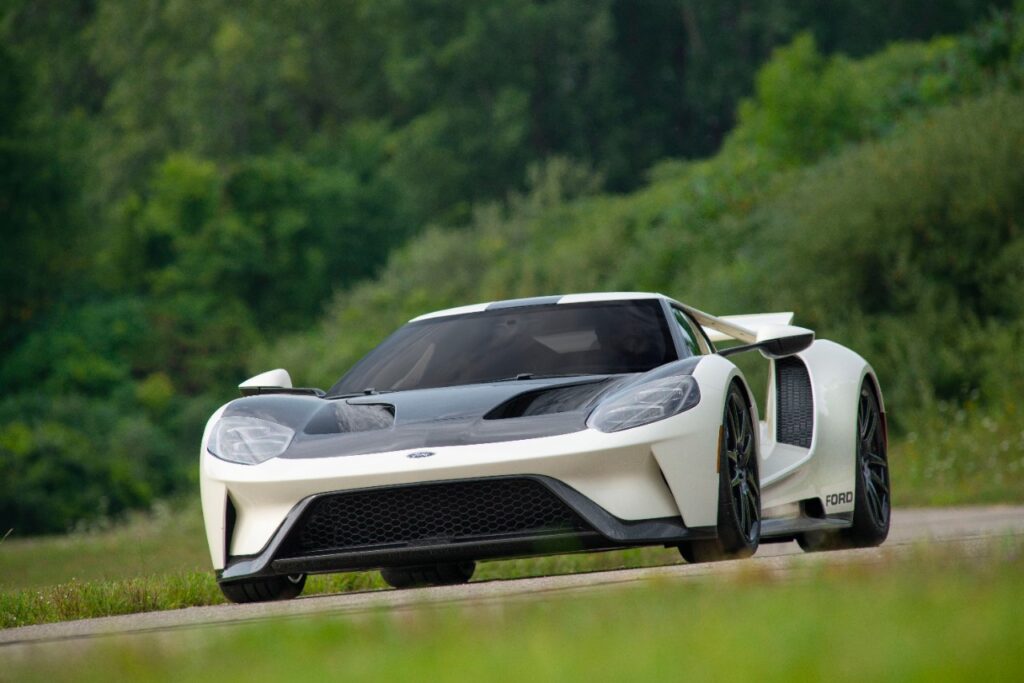 Ford GT ganha série final '64 Prototype Heritage Edition 5 Ford GT 64 Heritage Edition_13