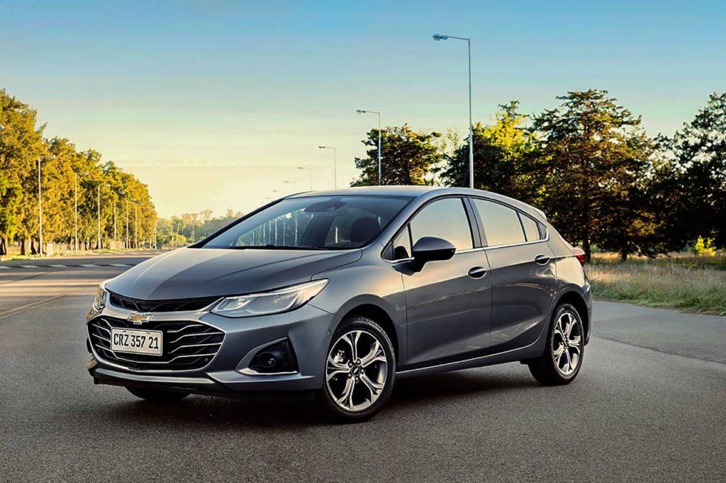 Chevrolet confirma chegada do Cruze RS 3 Chevrolet Cruze Sport6 Premier