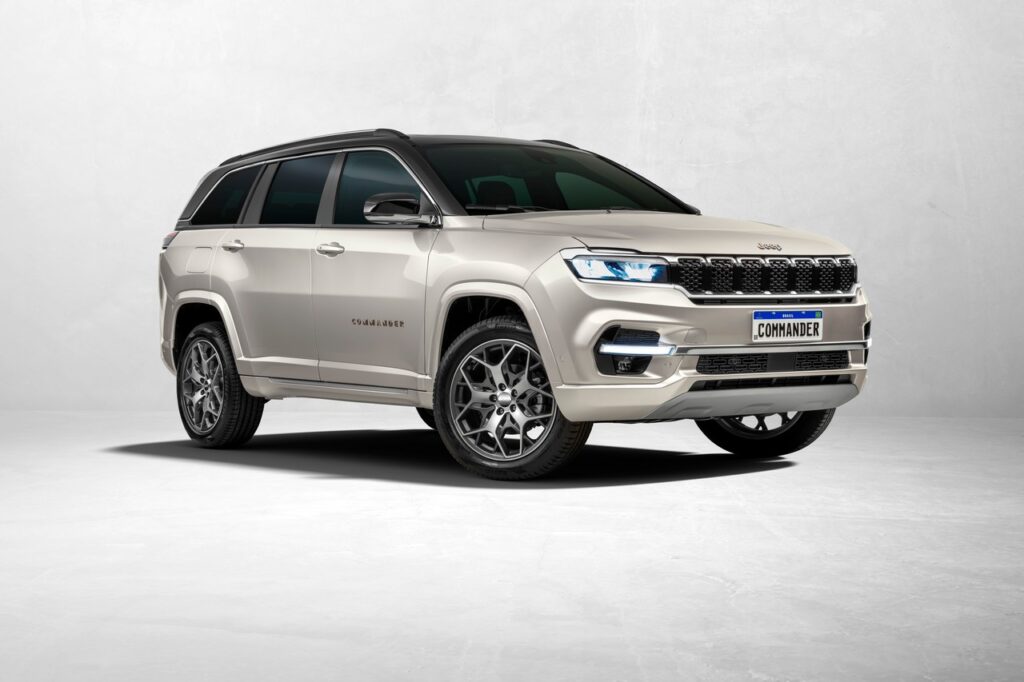 Jeep Commander Overland frente