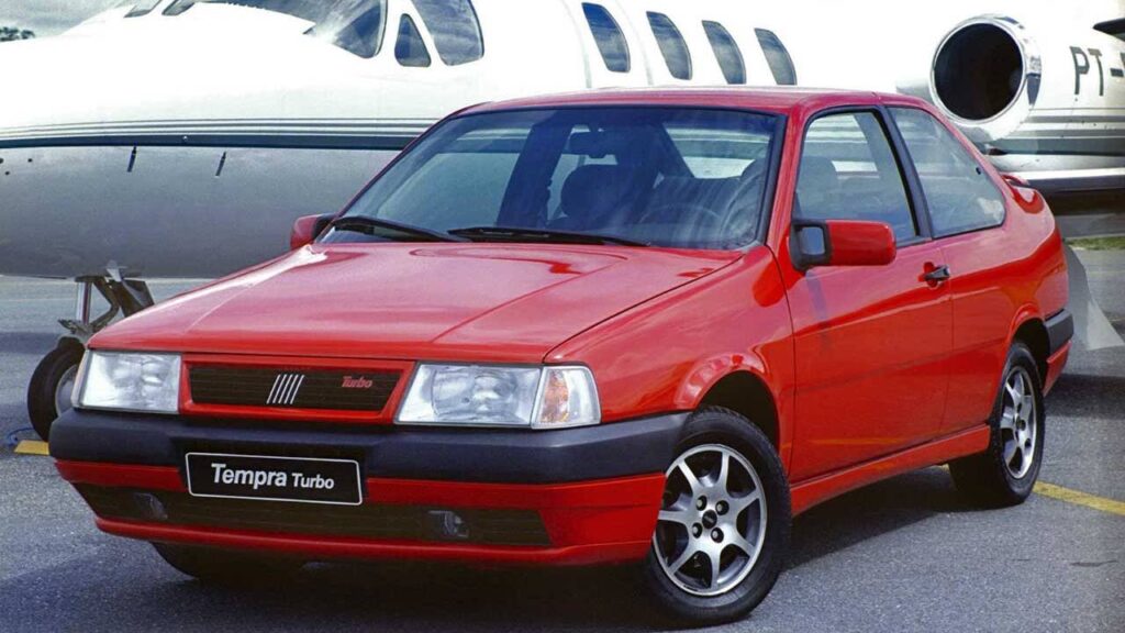 Conheça os carros esportivos nacionais mais desejados dos anos 1990 5 carros esportivos fiat tempra melhores sedas anos 90