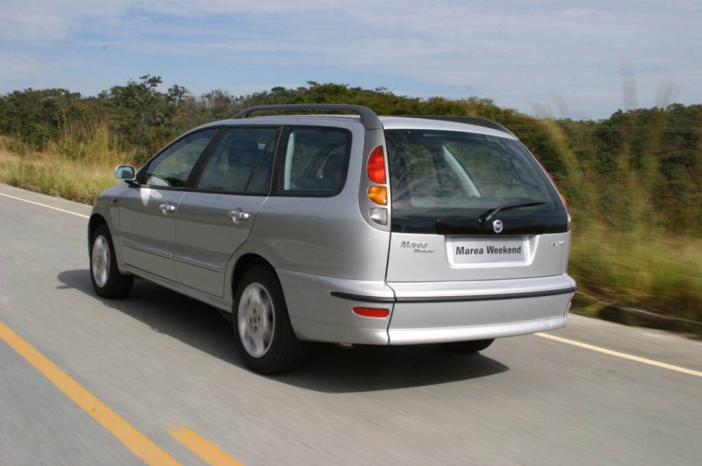 Melhores peruas dos anos 90: conheça 8 modelos que fizeram sucesso no passado 5 melhores peruas dos anos 90 fiat marea weekend