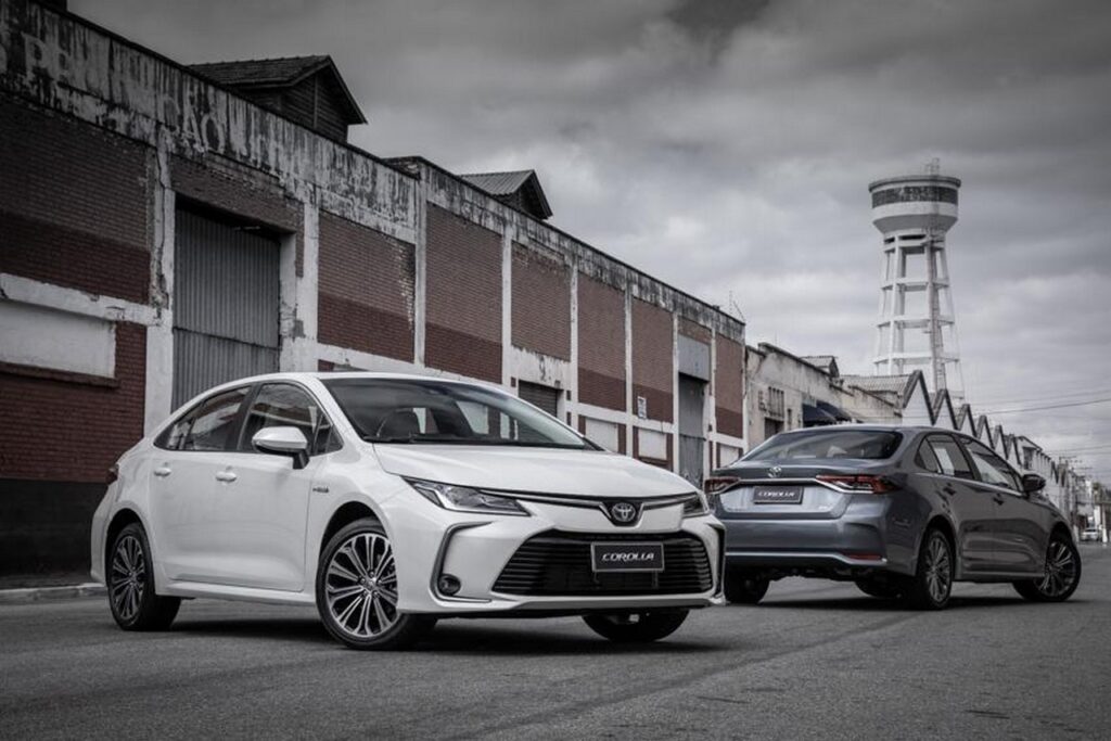 toyota corolla hibrido 1