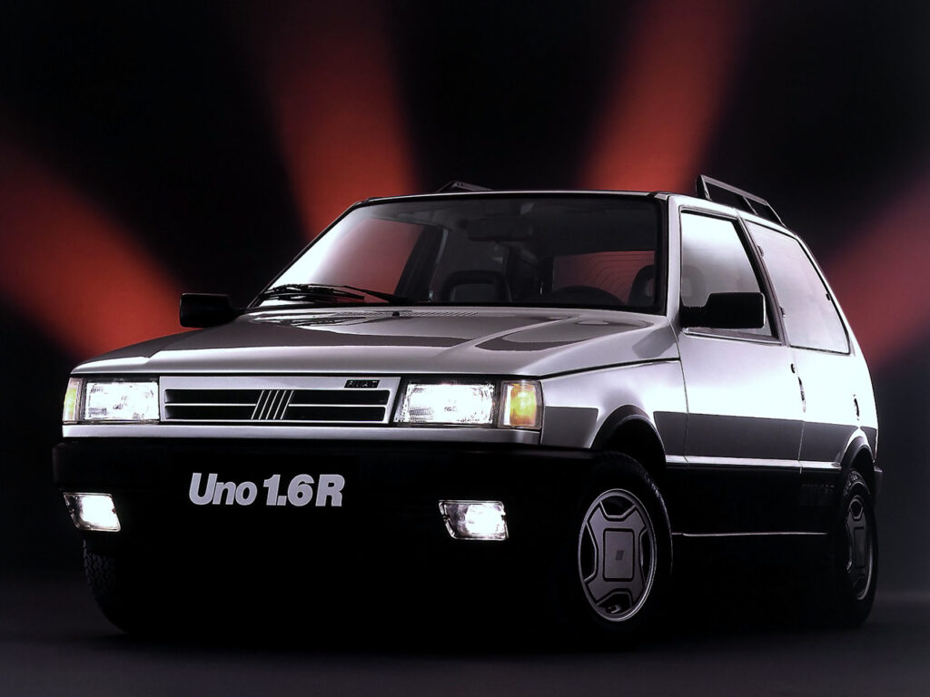 Veja as versões esportivas do Fiat Uno no Brasil 4 fiat uno 1.6r versões esportivas