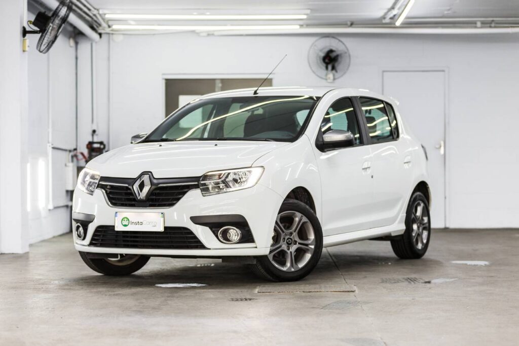 Sandero é bom? Entenda por que ele lidera entre os seminovos em 2025 8 renault sandero gt line 2022 frente - Confira quais são os carros que marcaram presença no ranking dos mais vendidos na InstaCarro em junho de 2022 - Sandero é bom