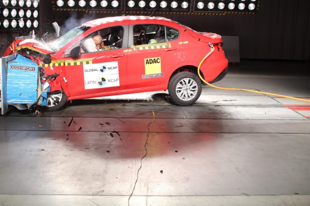 Fiat Argo e Cronos levam nota zero em teste de colisão 4 fiat cronos latin ncap