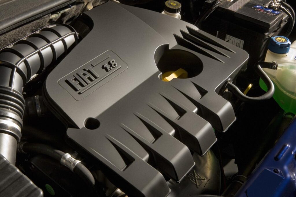 Carros com motores de outra marca? 3 motor gm fiat 1.8 - carros com motor de outras marcas