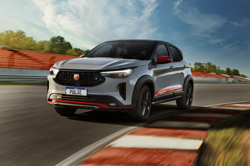 Pulse Abarth chega até o fim do ano como versão esportiva do SUV 6 Pulse Abarth