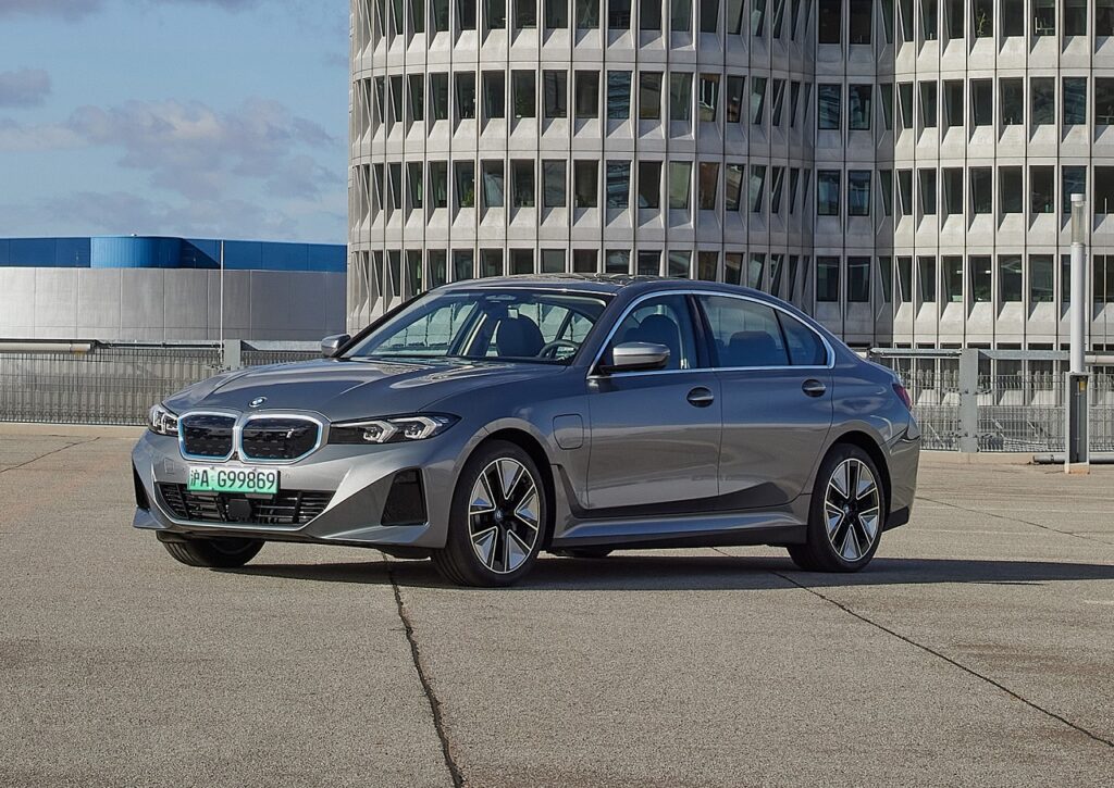 BMW i3 vira Série 3 elétrico para a China 1 bmw i3 serie 3 eletrico