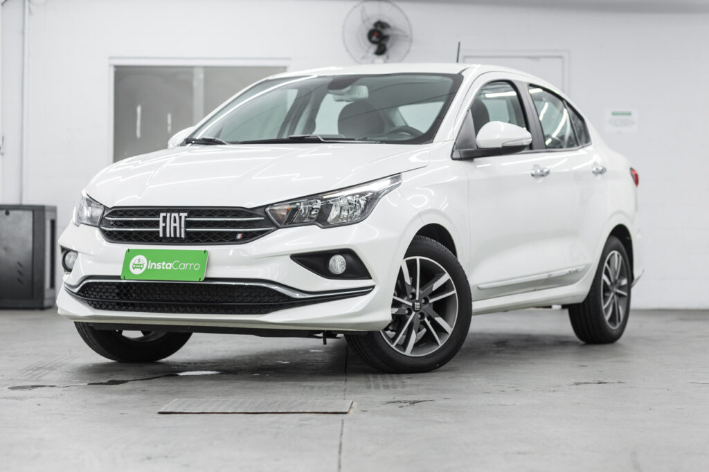fiat cronos cvt precision branco pérola