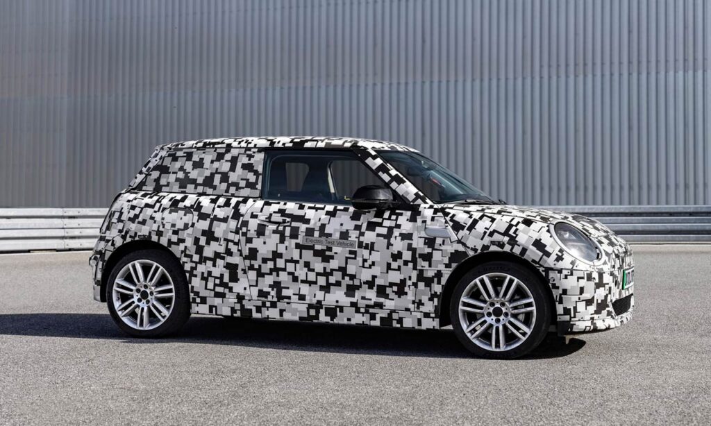 Mini Hatch 2024 prototipo 2