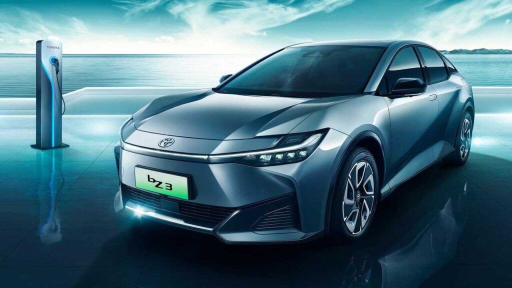 Novo Toyota bZ3 é o novo sedã elétrico da marca 1 Toyota BZ3