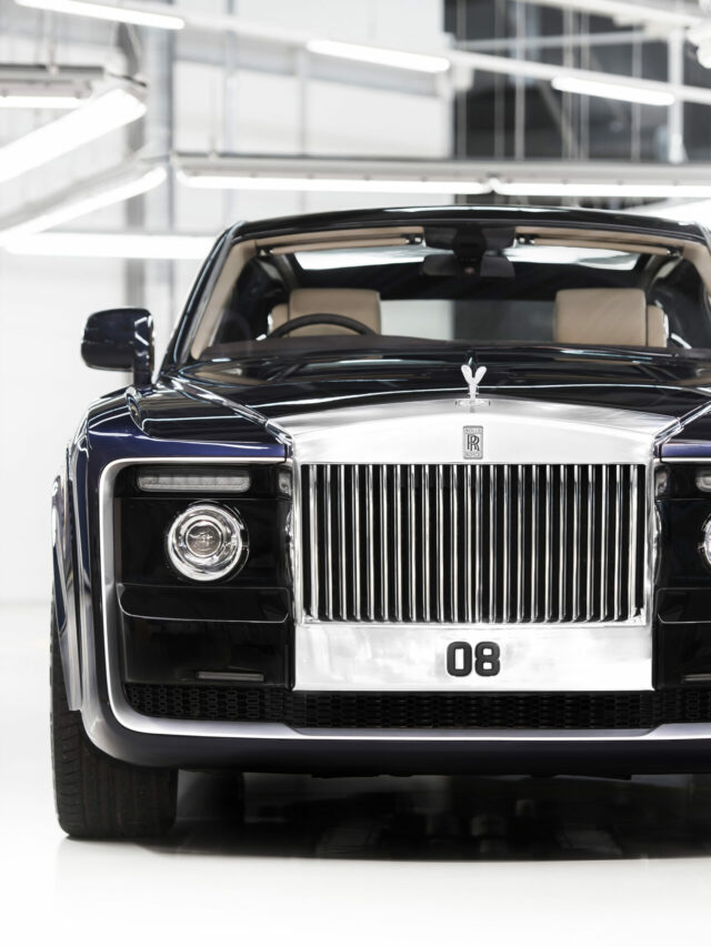 cropped-P90261373_highRes_rolls-royce-sweptail-scaled-1.jpg