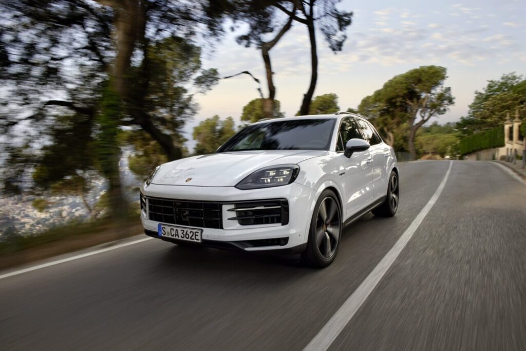 Porsche Cayenne S hybrid