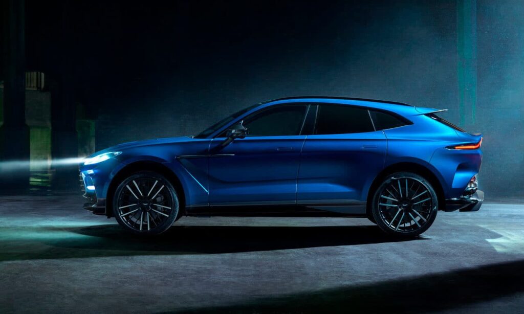 aston martin dbx707 2 1280x768 1