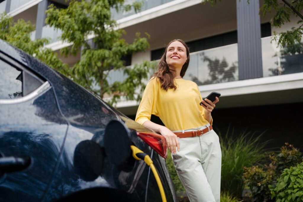 venda carros eletrificados elétricos e híbridos - carro elétrico usado vale a pena