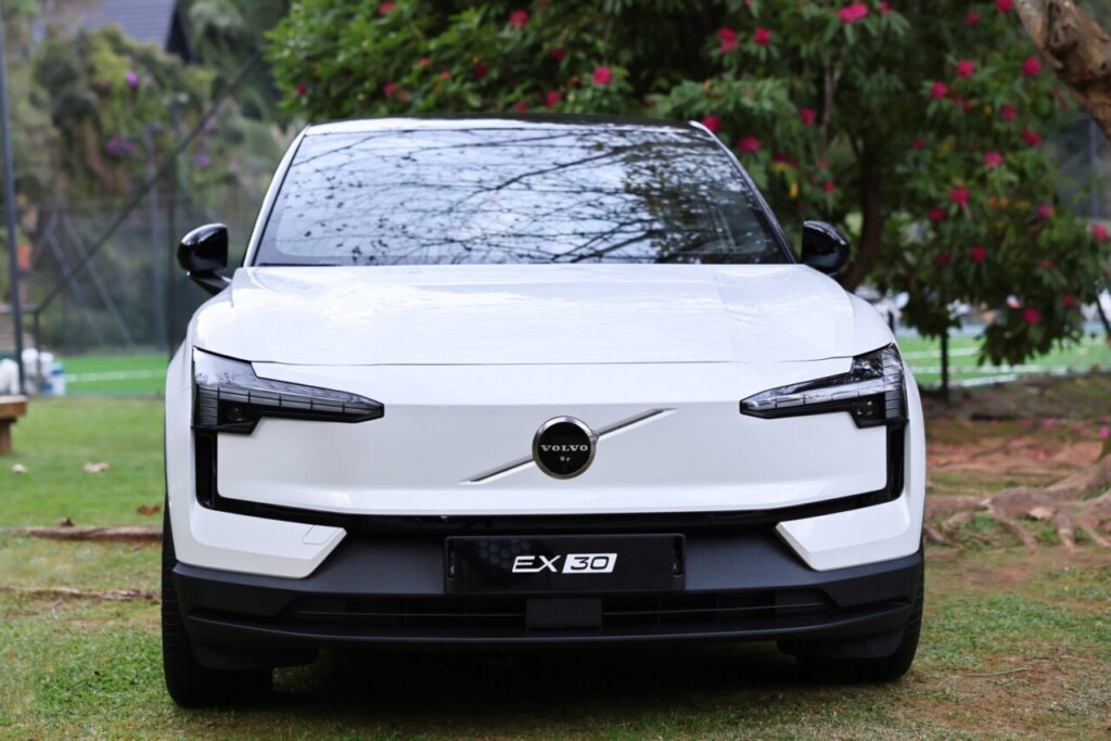 Volvo EX30