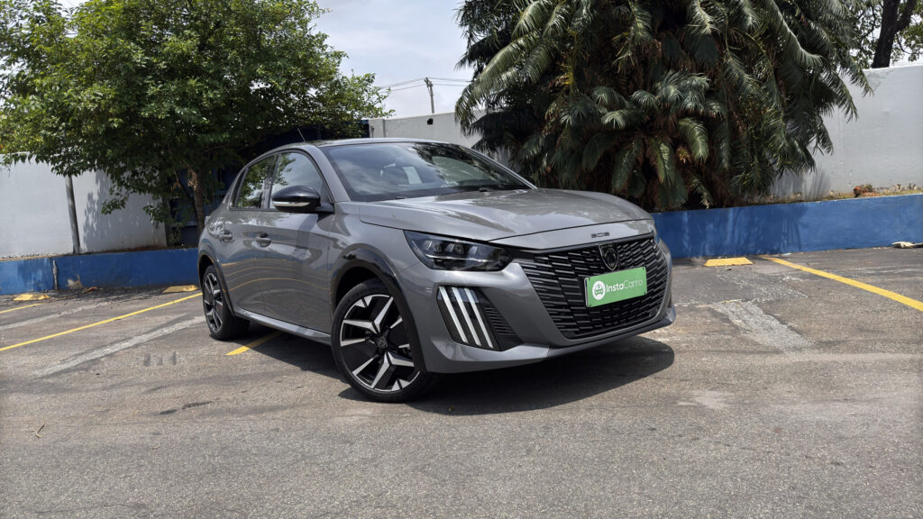 Peugeot 208 GT 2025: estilo, performance e tecnologia num compacto que impressiona 4 Peugeot 208 GT