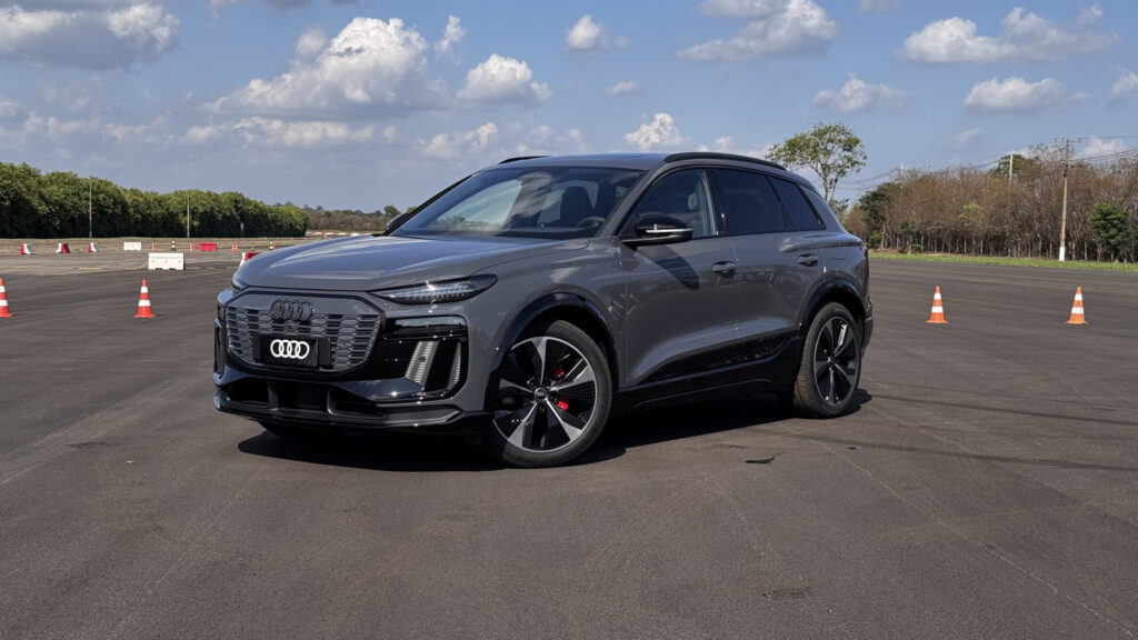 Audi Q6 e-tron