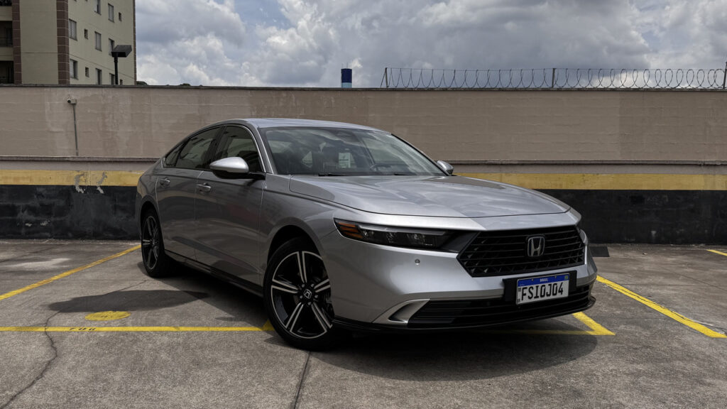 Honda Accord 2025: Sofisticação e eficiência no sedã premium 2 Honda Accord Advanded Hybrid 3