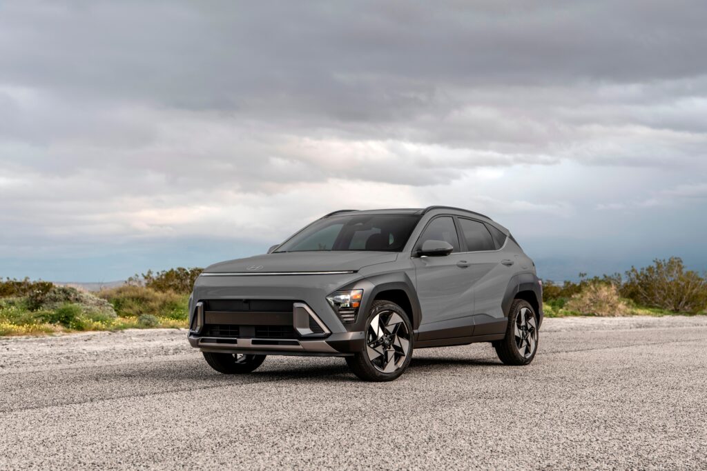 Hyundai confirma chegada do SUV Kona Hybrid ao Brasil em abril